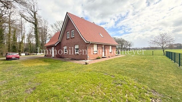 Einfamilien-/Landhaus in ruhiger Lage 