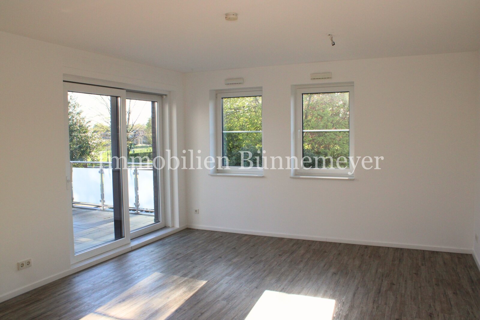 Wunderschöne moderne lichtdurchflutete Wohnung im Obergeschoss 