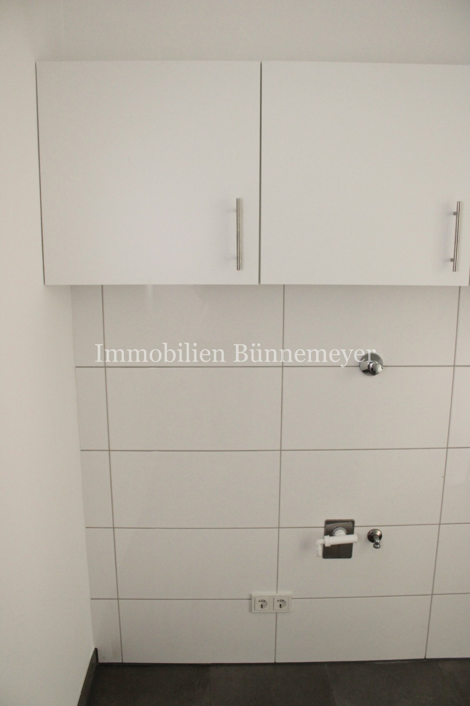 Wunderschöne moderne lichtdurchflutete Wohnung im Obergeschoss 