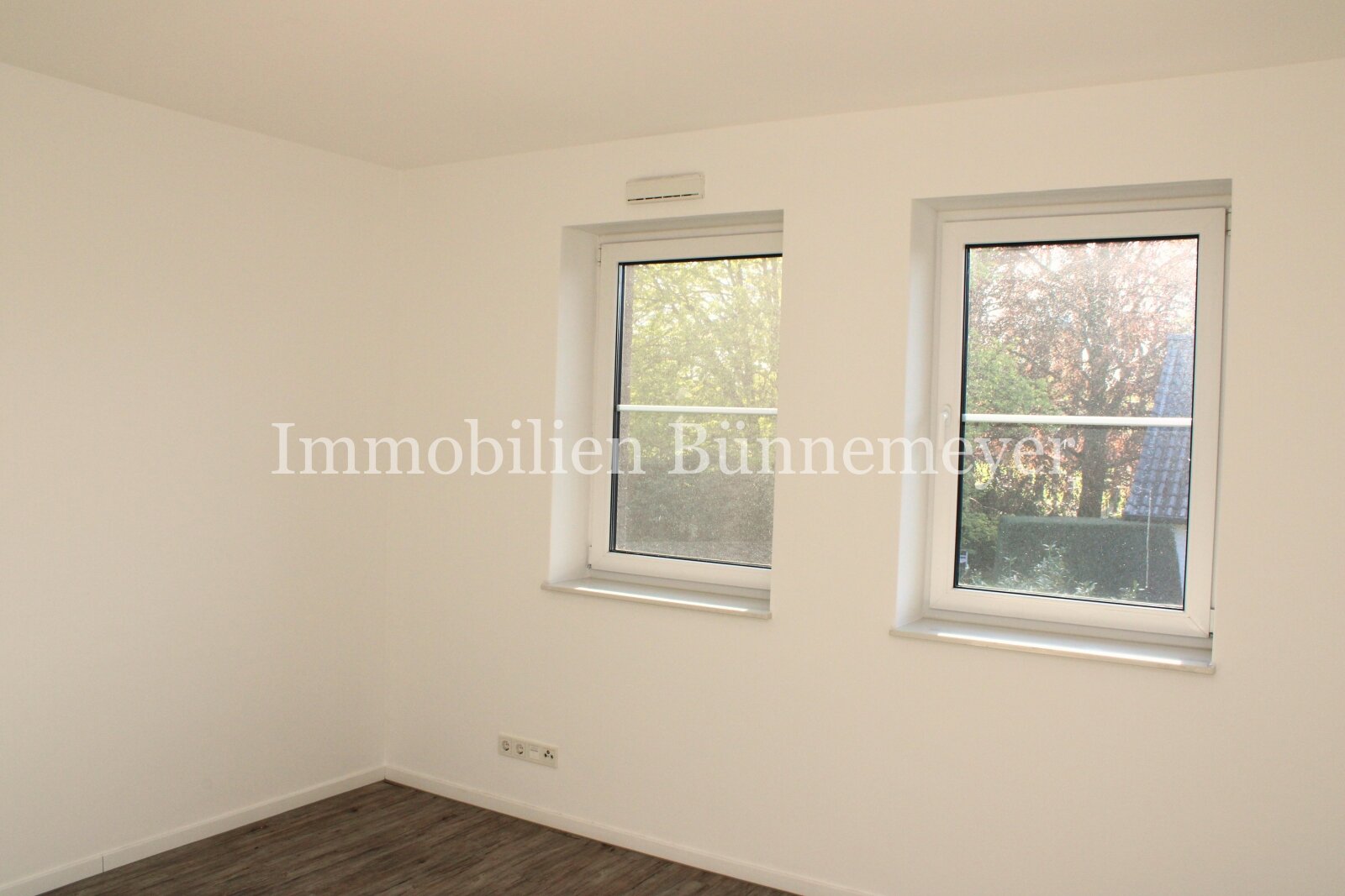 Wunderschöne moderne lichtdurchflutete Wohnung im Obergeschoss 