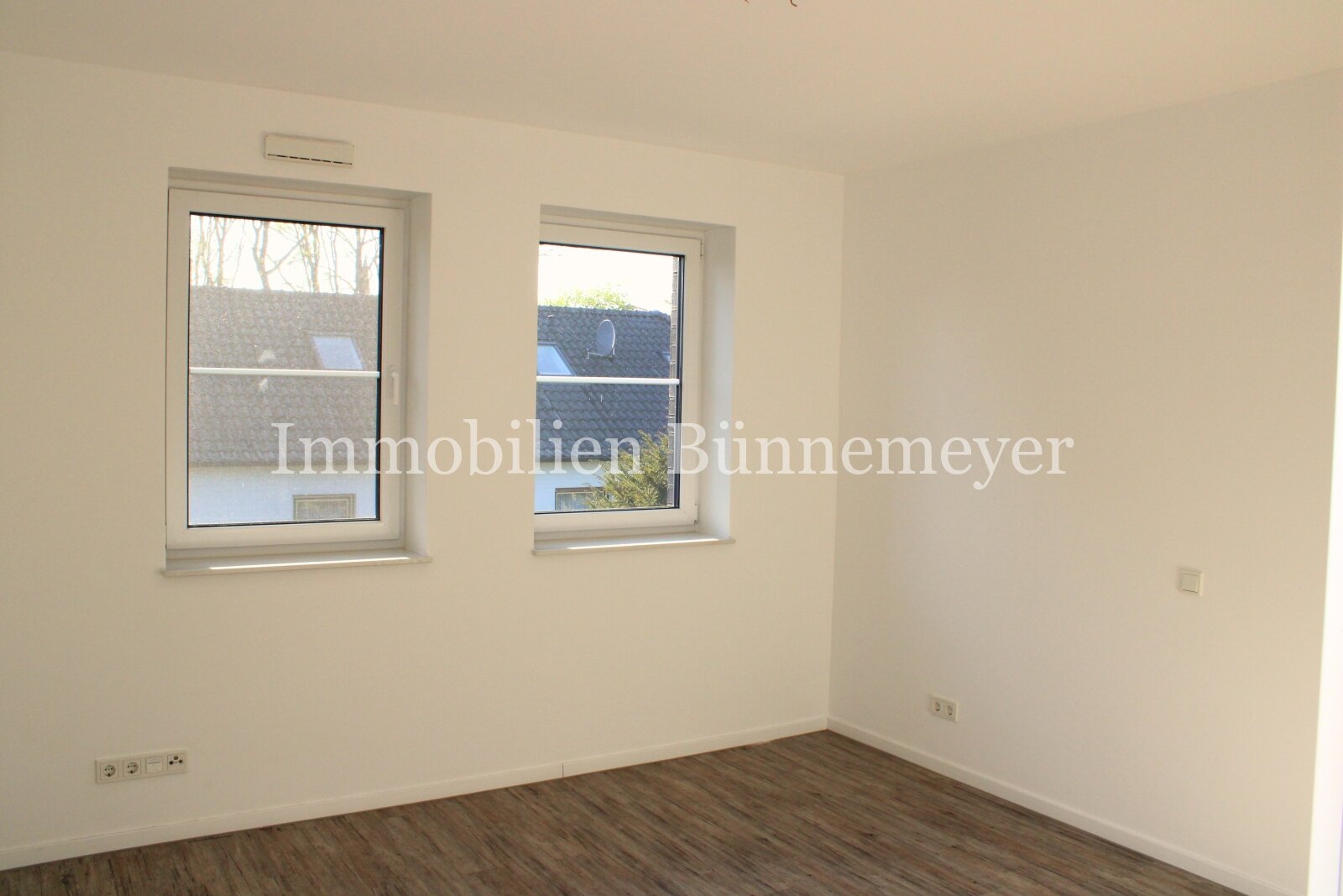 Wunderschöne moderne lichtdurchflutete Wohnung im Obergeschoss 