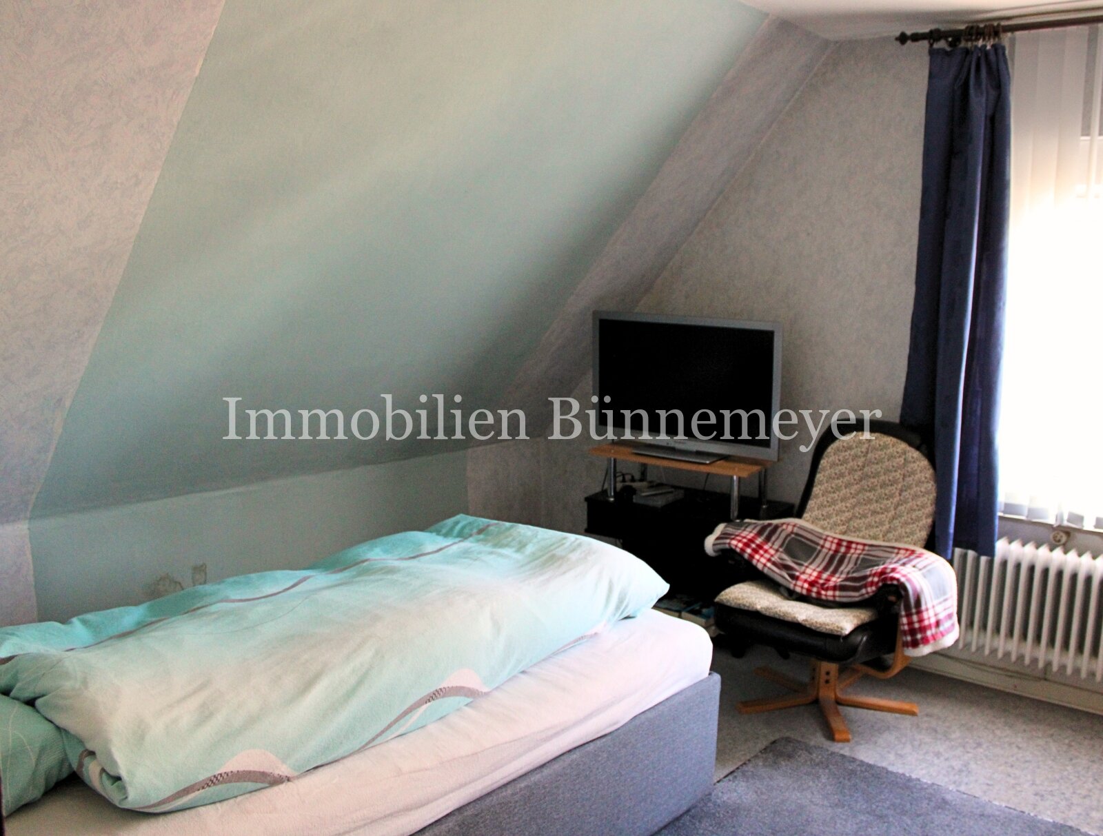 Mehrfamilienhaus mit einem traumhaften Garten