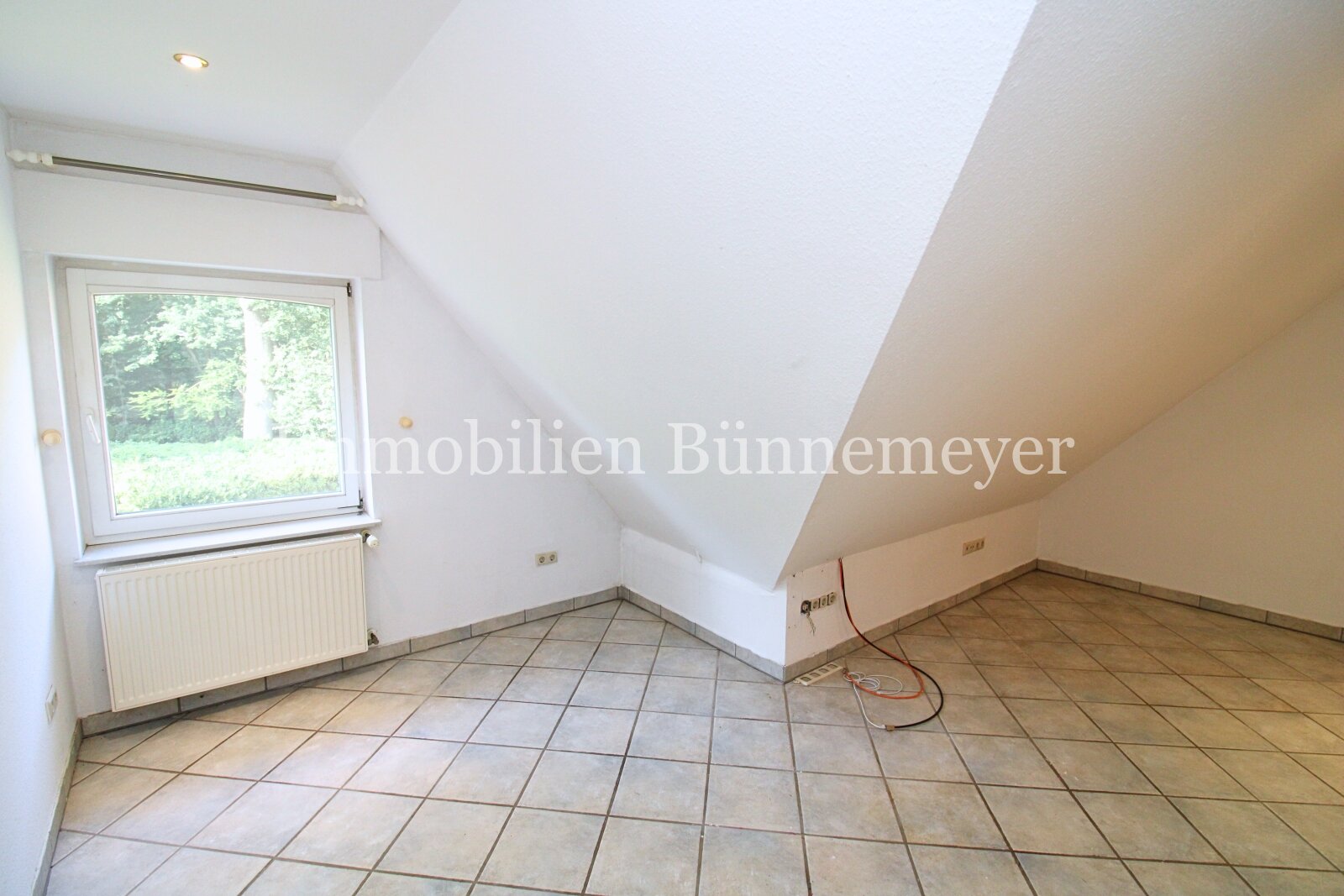Ruhige Obergeschosswohnung in idyllischer Umgebung