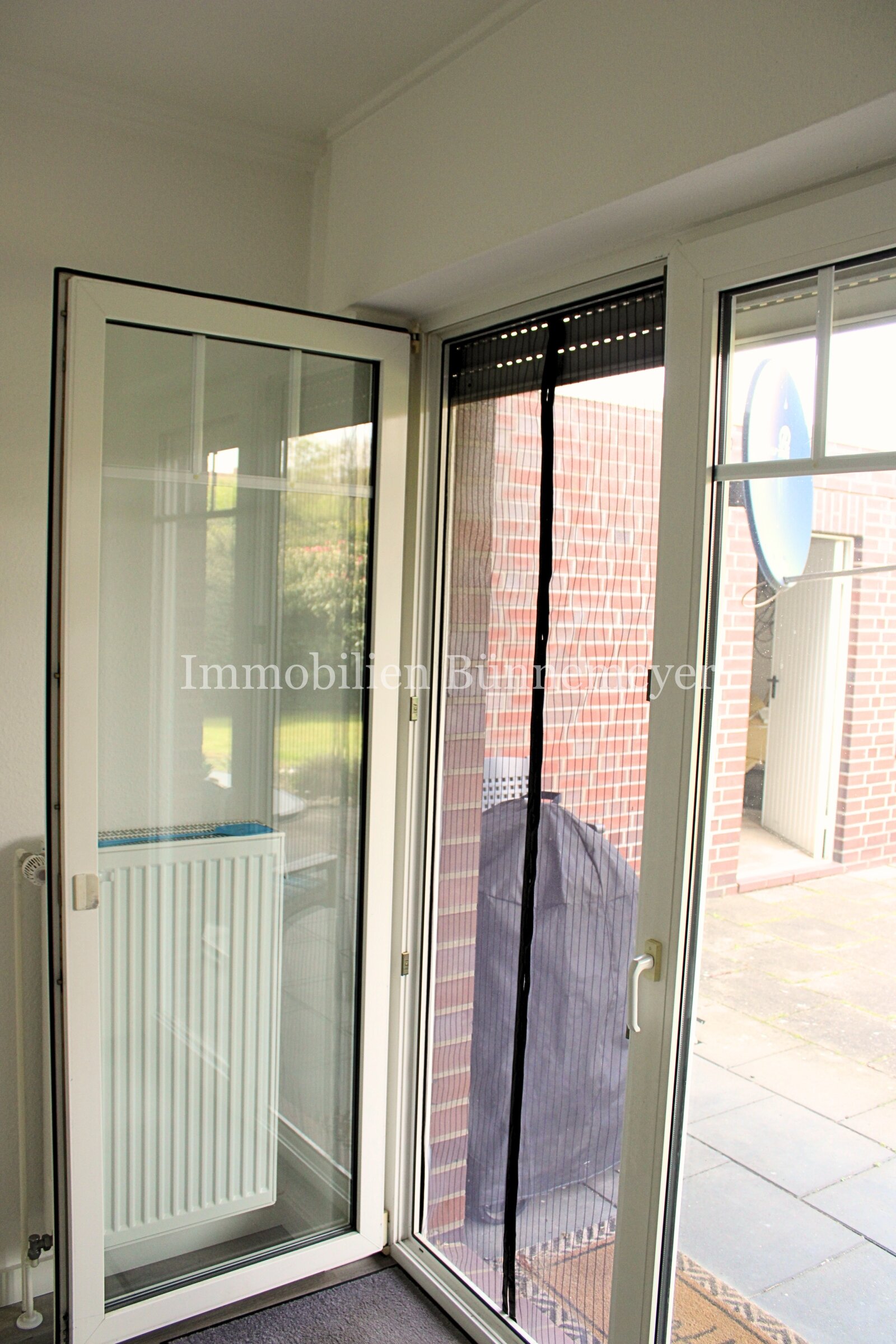 Küche - Zugang zur Terrasse 