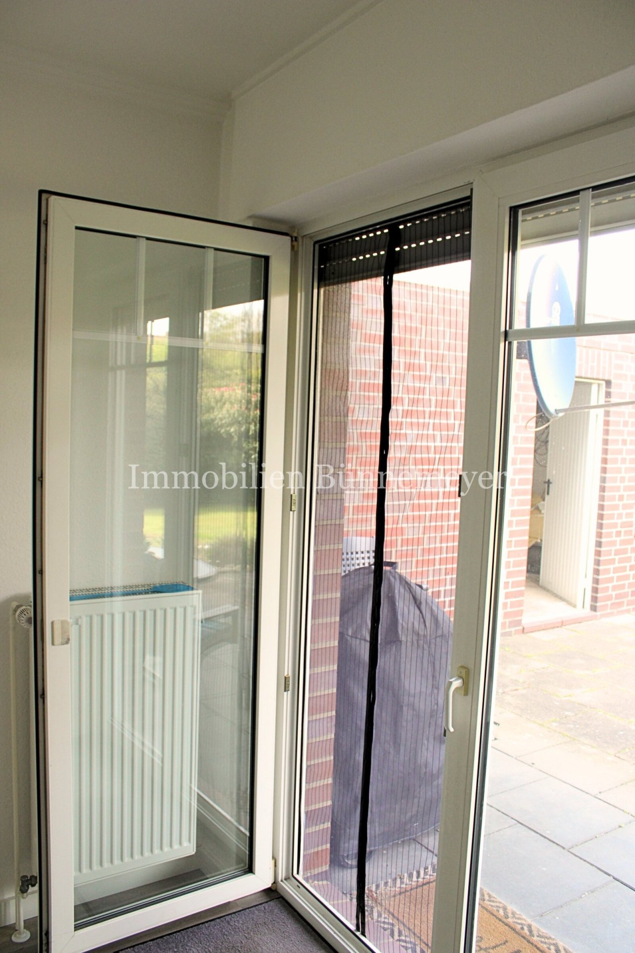 Küche - Zugang zur Terrasse 