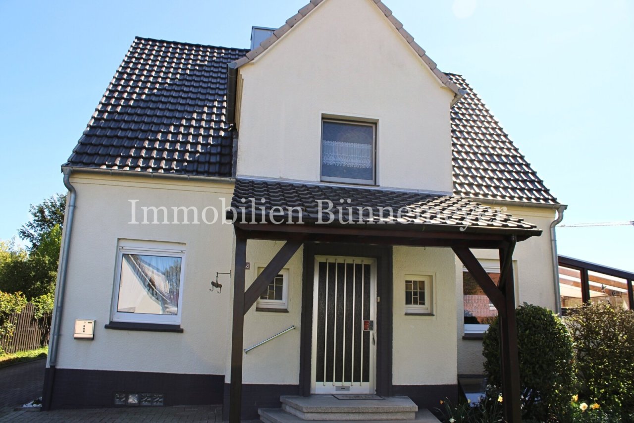 Haupthaus vorne Haupthaus vorne