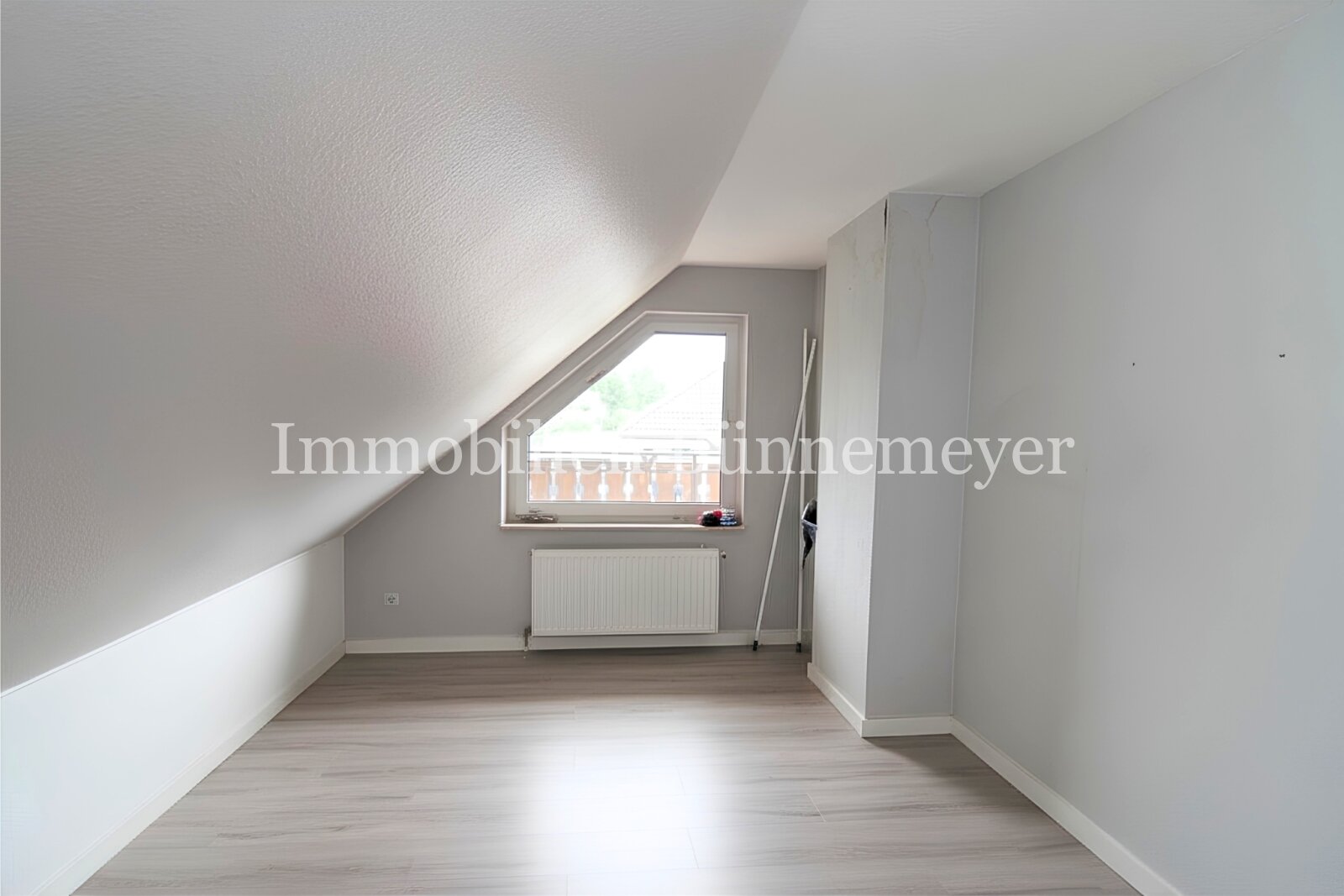 Extra Zimmer 2 Obergeschoss Extra Zimmer 2 Obergeschoss