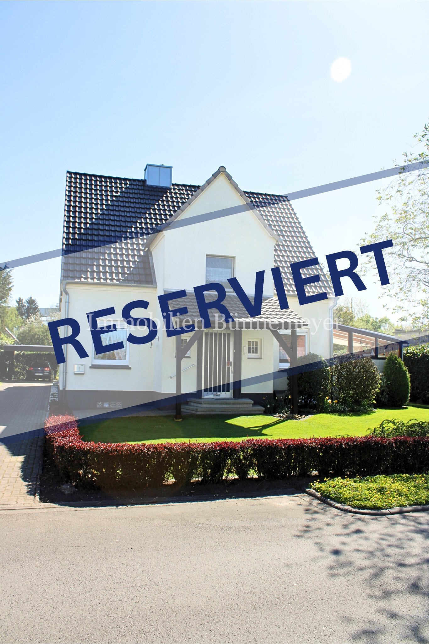 Mehrfamilienhaus mit einem traumhaften Garten 