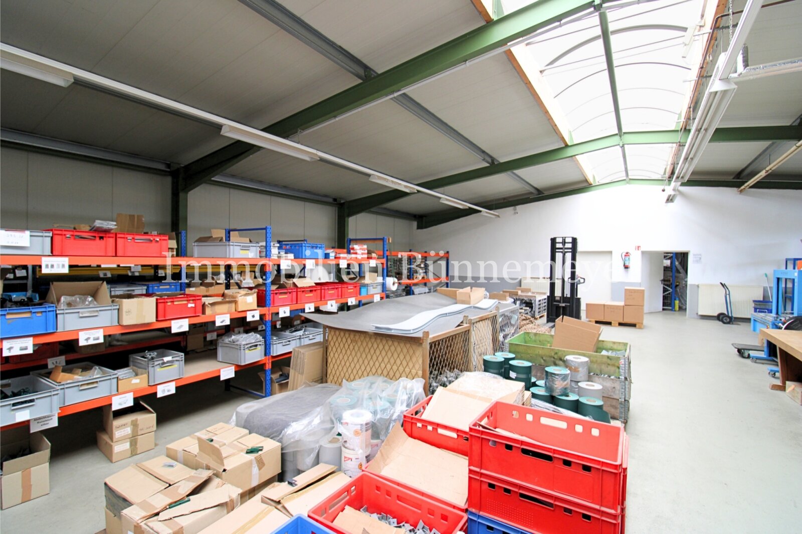 Lagerhalle (Bestand) Lagerhalle (Bestand)