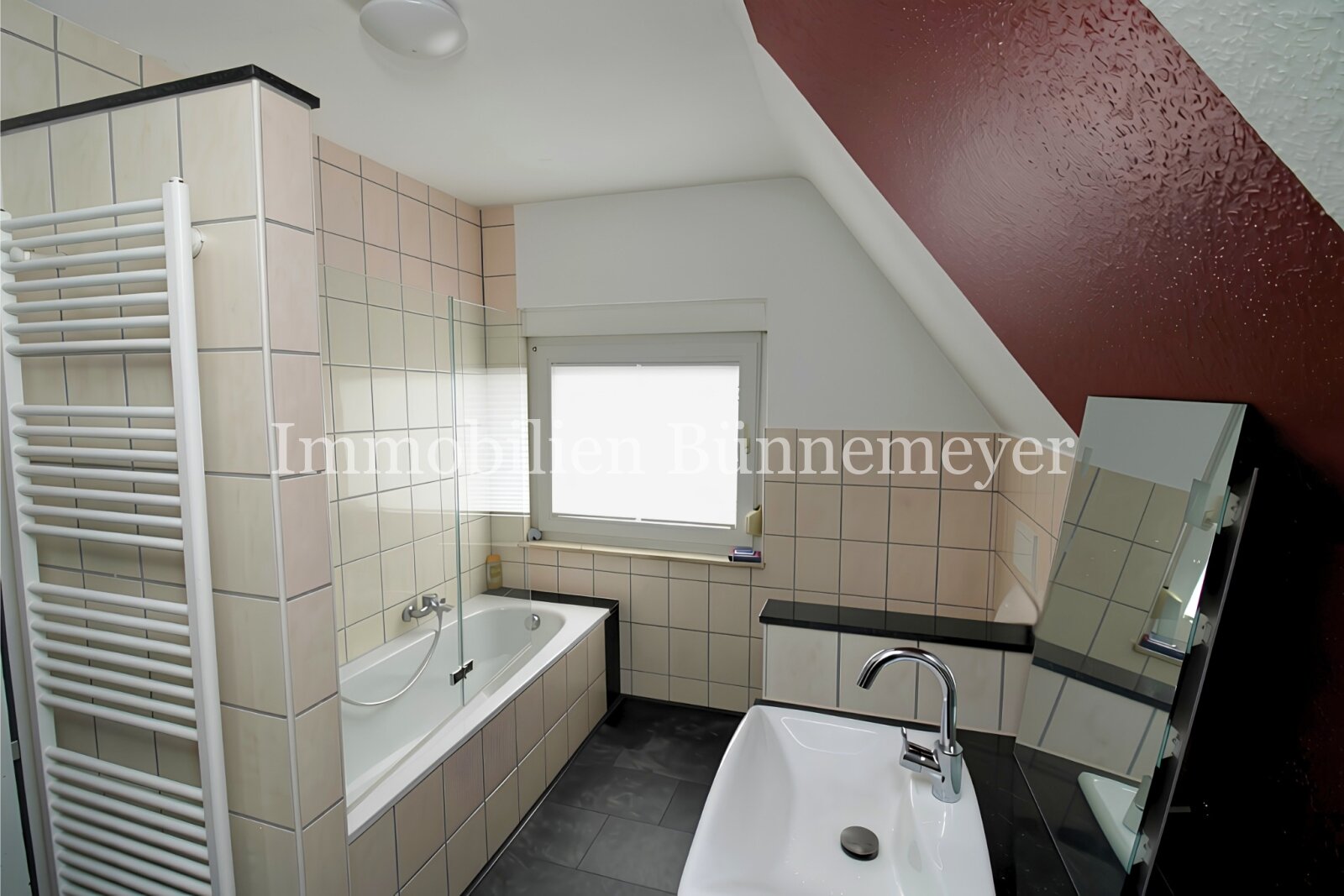 Hauptbadezimmer Hauptbadezimmer